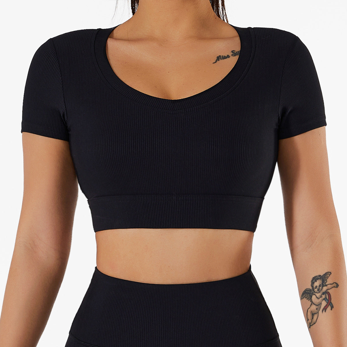 Ribbed Black Yoga Shirt